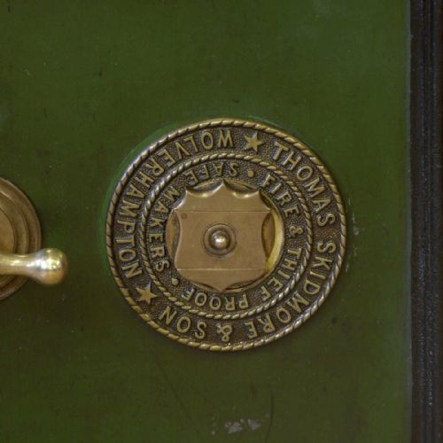 THOMAS SKIDMORE SON VICTORIAN SAFE - ADDITIONAL PHOTO 1