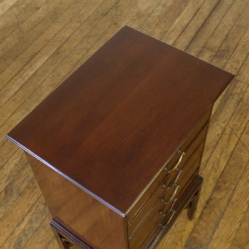 EDWARDIAN MAHOGANY MUSIC CABINET - ADDITIONAL PHOTO 2