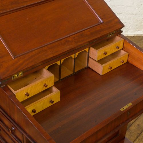 VICTORIAN MAHOGANY DAVENPORT - ADDITIONAL PHOTO 3