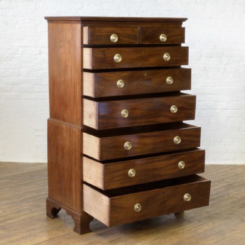 GEORGE III MAHOGANY CHEST ON CHEST - ADDITIONAL PHOTO 3