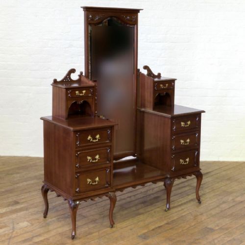 victorian mahogany dressing table - CATEGORY: ANTIQUE DRESSING TABLES - DATED VICTORIAN