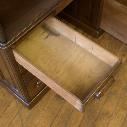 EDWARDIAN DARK OAK ROLL TOP DESK - ADDITIONAL PHOTO 2