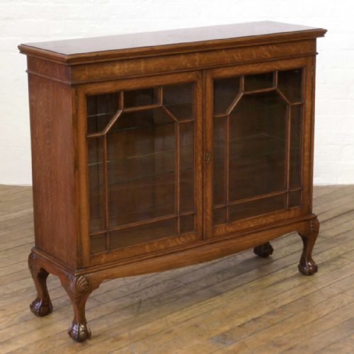 edwardian chippendale style oak cabinet - CATEGORY: ANTIQUE CABINETS - DATED EDWARDIAN