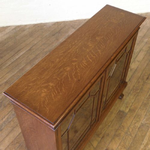 EDWARDIAN CHIPPENDALE STYLE OAK CABINET - ADDITIONAL PHOTO 7
