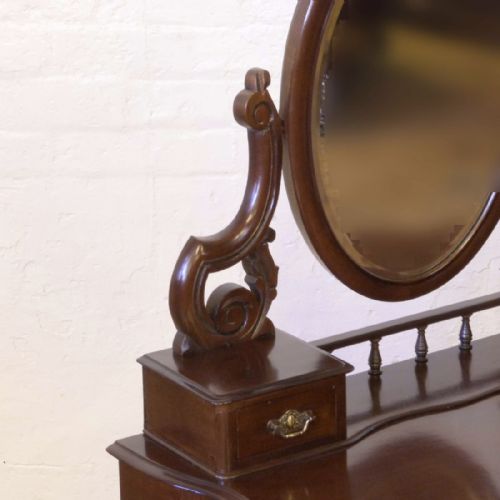 VICTORIAN MAHOGANY DRESSING TABLE - ADDITIONAL PHOTO 1