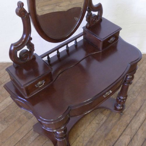 VICTORIAN MAHOGANY DRESSING TABLE - ADDITIONAL PHOTO 3