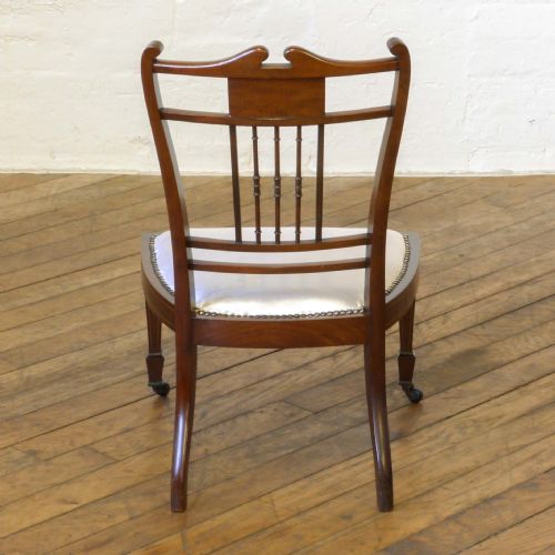 EDWARDIAN MAHOGANY LOW CHAIR - ADDITIONAL PHOTO 3