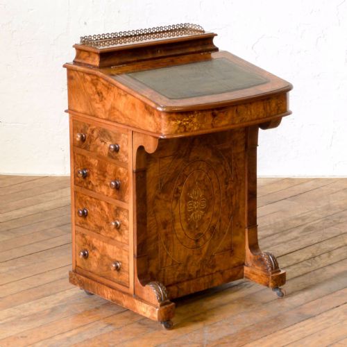 victorian walnut davenport - CATEGORY: ANTIQUE DESKS - DATED VICTORIAN