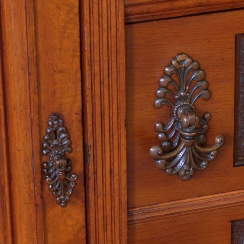 VICTORIAN POLLARD OAK SIDEBOARD - ADDITIONAL PHOTO 8