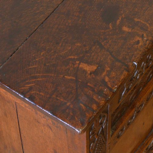 17TH CENTURY OAK COFFER - ADDITIONAL PHOTO 6