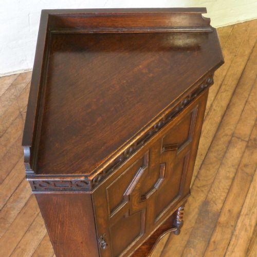 JACOBEAN STYLE OAK CORNER CUPBOARD - ADDITIONAL PHOTO 3