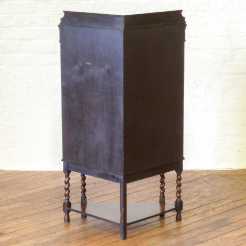 JACOBEAN STYLE OAK CORNER CUPBOARD - ADDITIONAL PHOTO 8