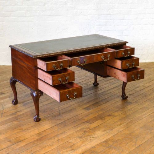 CHIPPENDALE STYLE MAHOGANY WRITING DESK - ADDITIONAL PHOTO 1