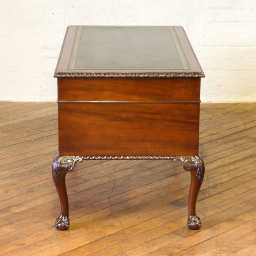 CHIPPENDALE STYLE MAHOGANY WRITING DESK - ADDITIONAL PHOTO 11