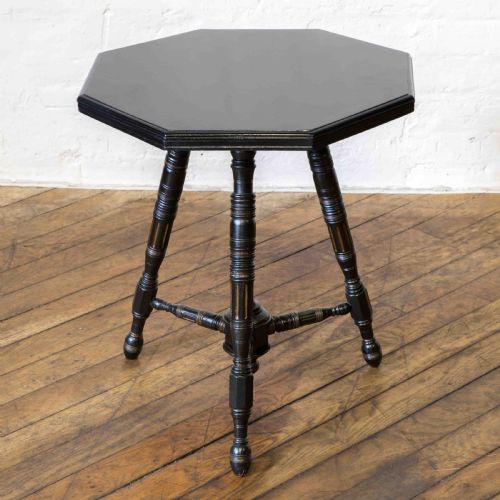 aesthetic movement occasional table - CATEGORY: ANTIQUE TABLES - DATED VICTORIAN