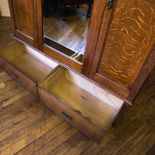 EDWARDIAN OAK WARDROBE - ADDITIONAL PHOTO 10
