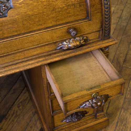 VICTORIAN OAK CYLINDER DESK - ADDITIONAL PHOTO 10