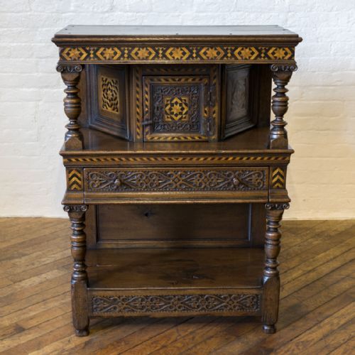 victorian oak court cupboard - CATEGORY: ANTIQUE CUPBOARDS - DATED VICTORIAN