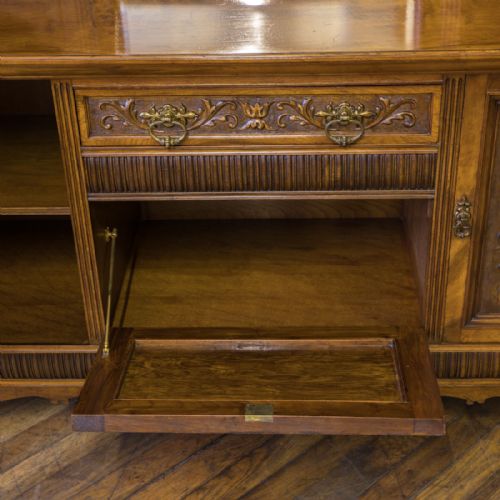 VICTORIAN POLLARD OAK SIDEBOARD - ADDITIONAL PHOTO 3