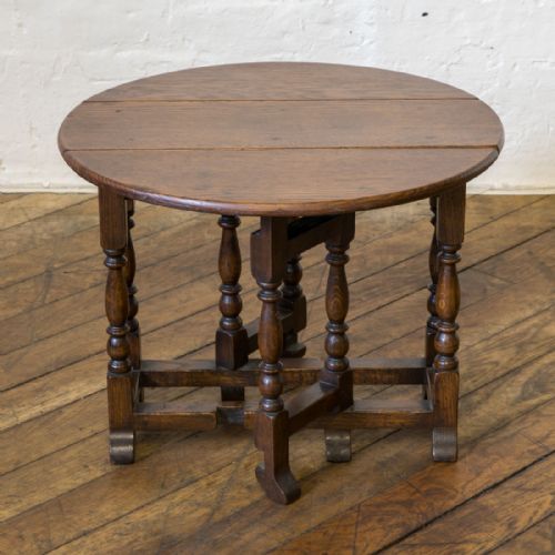 SMALL OCCASIONAL GATELEG TABLE - ADDITIONAL PHOTO 1