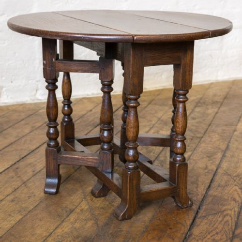 SMALL OCCASIONAL GATELEG TABLE - ADDITIONAL PHOTO 7