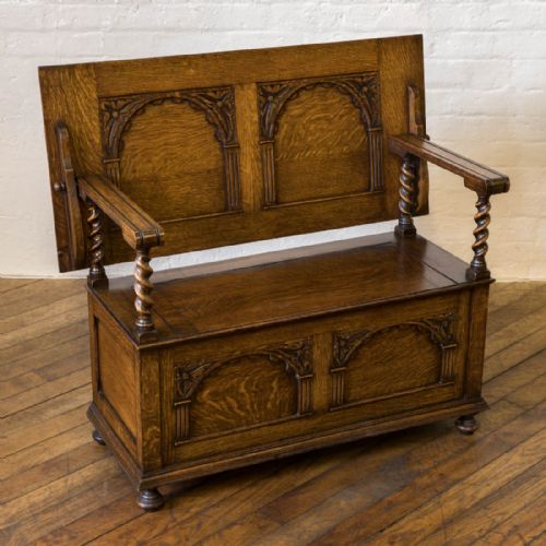 jacobean style oak monks bench - CATEGORY: ANTIQUE FURNITURE - DATED 1920