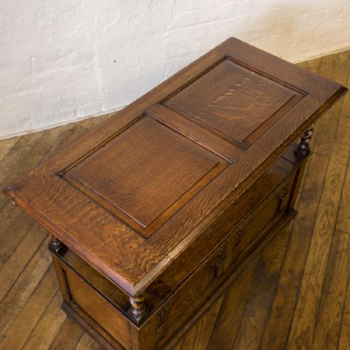 JACOBEAN STYLE OAK MONKS BENCH - ADDITIONAL PHOTO 5