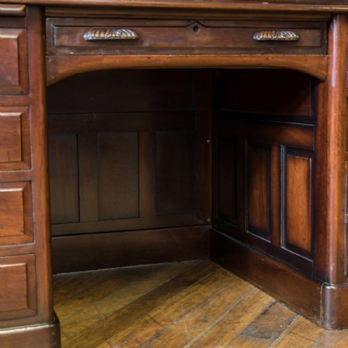 EDWARDIAN WALNUT ROLL TOP DESK - ADDITIONAL PHOTO 1
