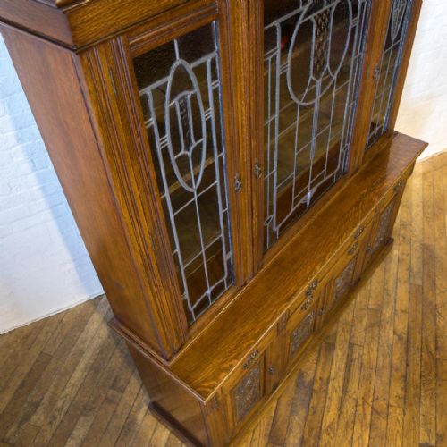 EDWARDIAN OAK BOOKCASE - ADDITIONAL PHOTO 3