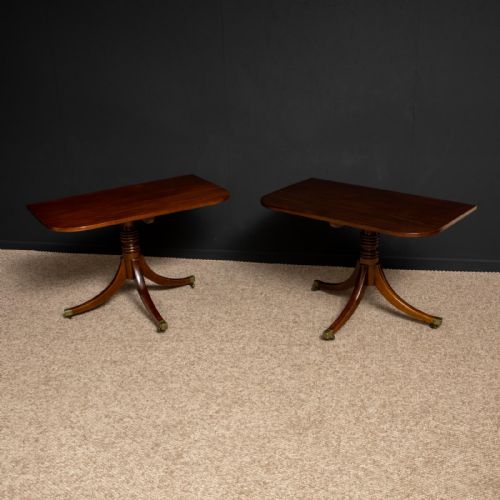 REGENCY REVIVAL MAHOGANY DINING TABLE - ADDITIONAL PHOTO 2