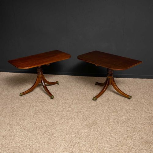 REGENCY REVIVAL MAHOGANY DINING TABLE - ADDITIONAL PHOTO 3