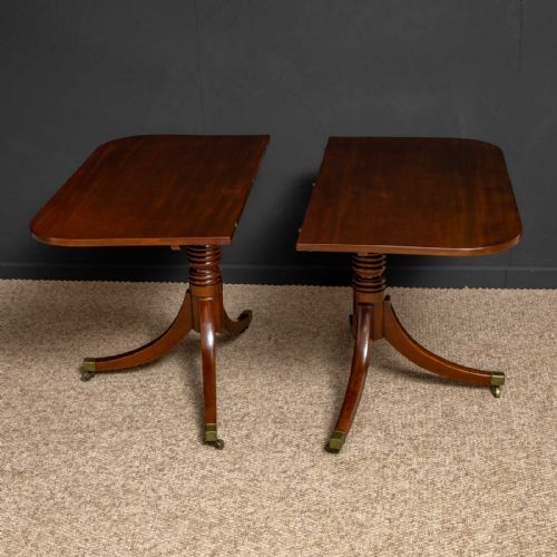 REGENCY REVIVAL MAHOGANY DINING TABLE - ADDITIONAL PHOTO 5
