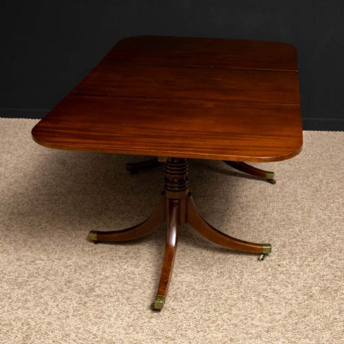 REGENCY REVIVAL MAHOGANY DINING TABLE - ADDITIONAL PHOTO 17