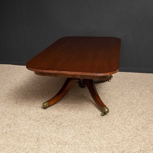 LARGE REGENCY REVIVAL MAHOGANY DINING TABLE - ADDITIONAL PHOTO 4