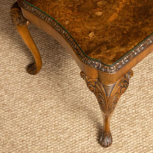 WALNUT COFFEE TABLE - ADDITIONAL PHOTO 2