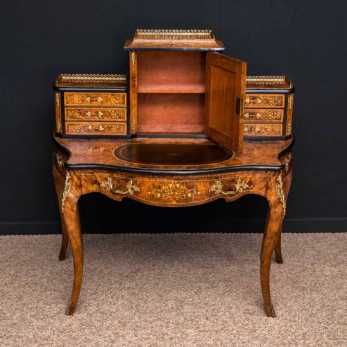 VICTORIAN WALNUT BONHUER DE JOUR - ADDITIONAL PHOTO 2