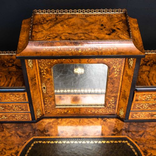 VICTORIAN WALNUT BONHUER DE JOUR - ADDITIONAL PHOTO 4