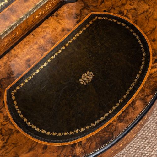 VICTORIAN WALNUT BONHUER DE JOUR - ADDITIONAL PHOTO 24