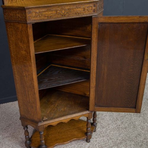 JACOBEAN STYLE OAK CORNER CUPBOARD - ADDITIONAL PHOTO 2
