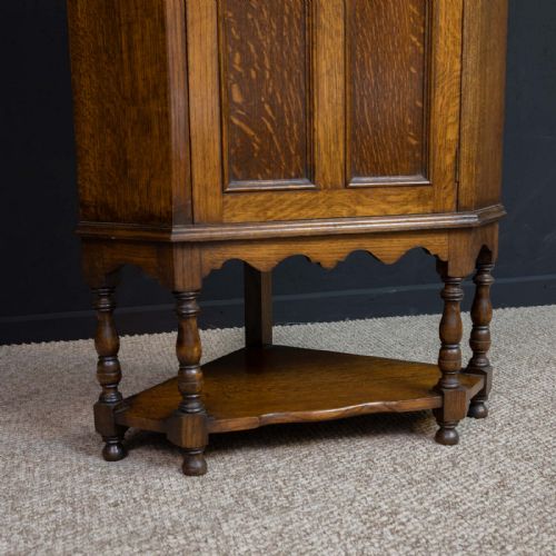 JACOBEAN STYLE OAK CORNER CUPBOARD - ADDITIONAL PHOTO 5