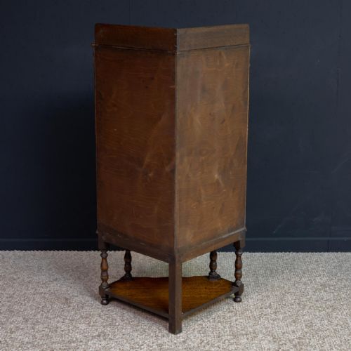 JACOBEAN STYLE OAK CORNER CUPBOARD - ADDITIONAL PHOTO 12
