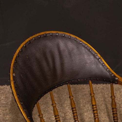 EDWARDIAN OAK SWIVEL DESK CHAIR - ADDITIONAL PHOTO 4