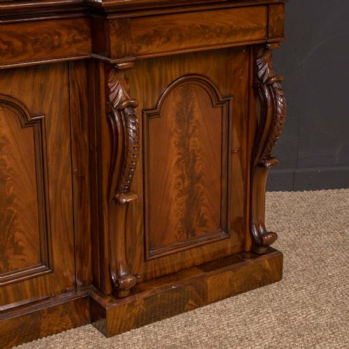 MID VICTORIAN MAHOGANY SIDEBOARD - ADDITIONAL PHOTO 15