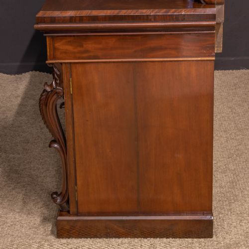 MID VICTORIAN MAHOGANY SIDEBOARD - ADDITIONAL PHOTO 20