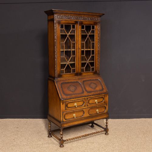 oak bureau bookcase - CATEGORY: ANTIQUE BUREAU - DATED 1920