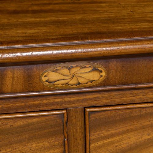 SMALL GEORGE 3RD MAHOGANY CHEST OF DRAWERS - ADDITIONAL PHOTO 1