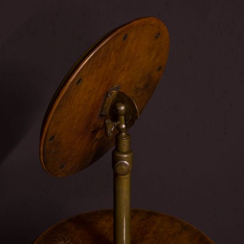 EDWARDIAN WALNUT AND BRASS GENTLEMEN'S SHAVING STAND - ADDITIONAL PHOTO 14