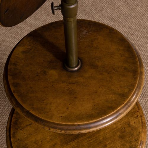 EDWARDIAN WALNUT AND BRASS GENTLEMEN'S SHAVING STAND - ADDITIONAL PHOTO 27