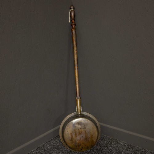 VICTORIAN BRASS WARMING PAN - ADDITIONAL PHOTO 4