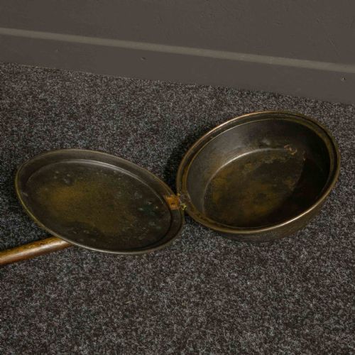 VICTORIAN BRASS WARMING PAN - ADDITIONAL PHOTO 7